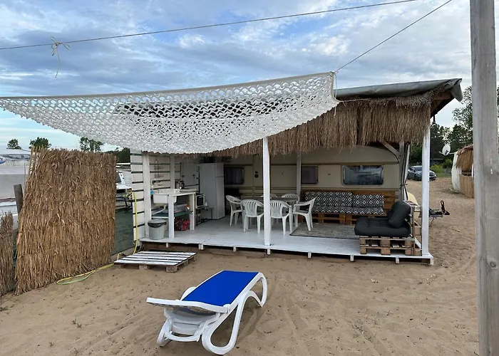 Beach Hub Caravans Gradina